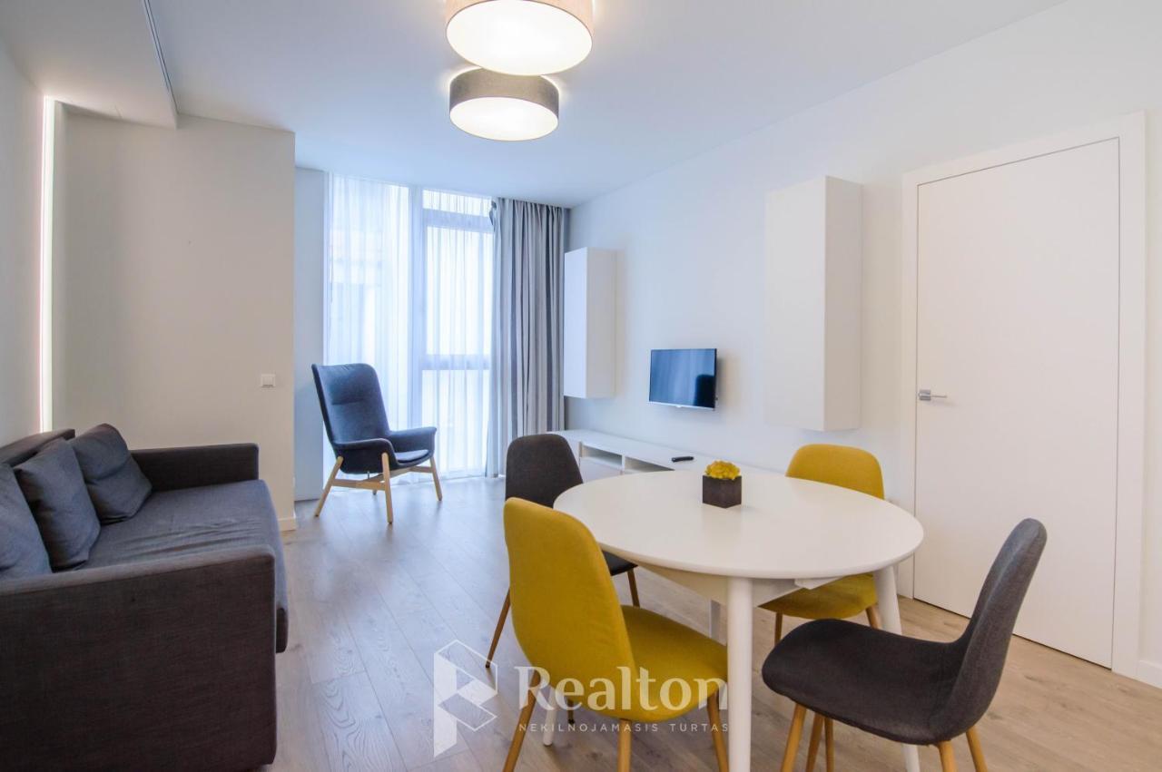 Happy Inn Egle, Self Check-In-24-7, A-C, Parking-In-The-Underground-Garage Vilna Exterior foto